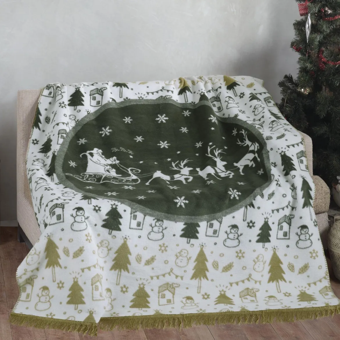 Koc świąteczny 150x200 Święty Mikołaj na Saniach