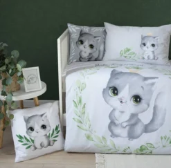 Komplet pościeli bawełnianej białej do łóżeczka 100x135 Kotek