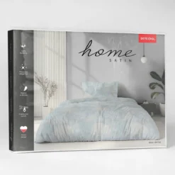 Komplet pościeli Home Satin z satyny bawełnianej jasnoniebieska 140x200 w leśny wzór