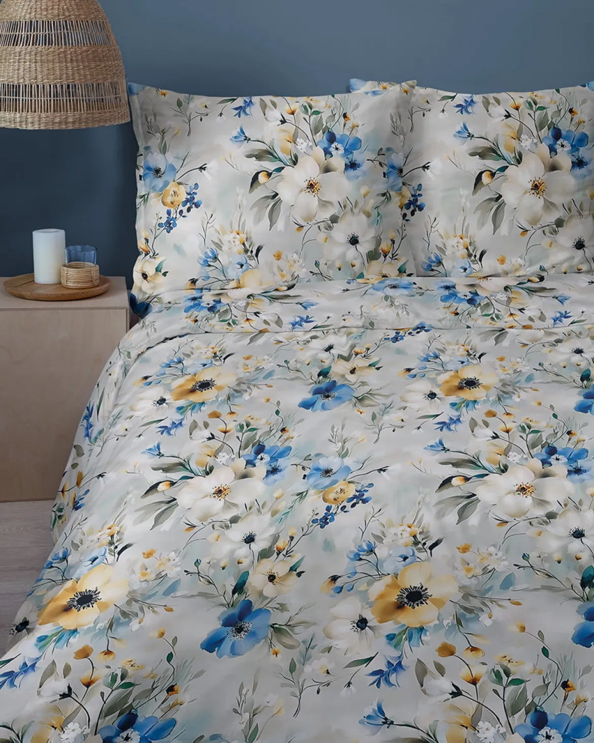 Komplet pościeli Home Satin z satyny bawełnianej 160x200 w akwarelowe kwiaty