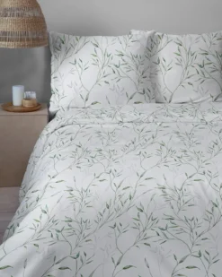 Komplet pościeli Home Satin z satyny bawełnianej 220x200 w zielone gałązki