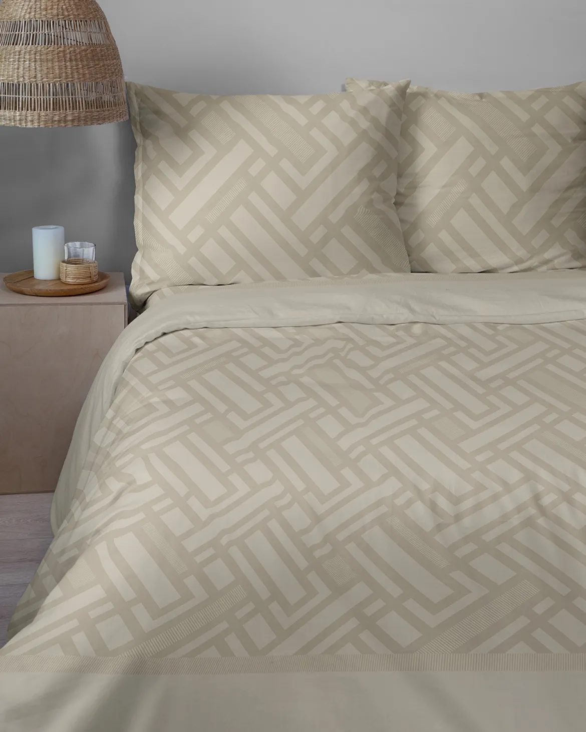 Komplet pościeli Home Satin z satyny bawełnianej beżowej 220x200 geometryczny wzór