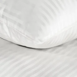 Komplet pościeli z adamaszku 160x200 białej