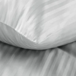 Komplet pościeli z adamaszku 160x200 srebrnej