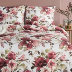 Komplet pościeli z bawełny satynowej Spring 220x200 w czerwone, bordowe i pudrowe kwiaty
