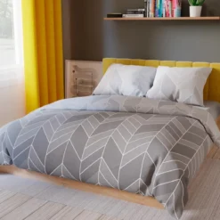 Komplet pościeli z bawełny satynowej geometryczny wzór 220x200 Nitta
