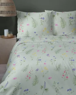 Komplet pościeli z satyny bawełnianej miętowej 220x200 w drobne kwiaty Home Satin