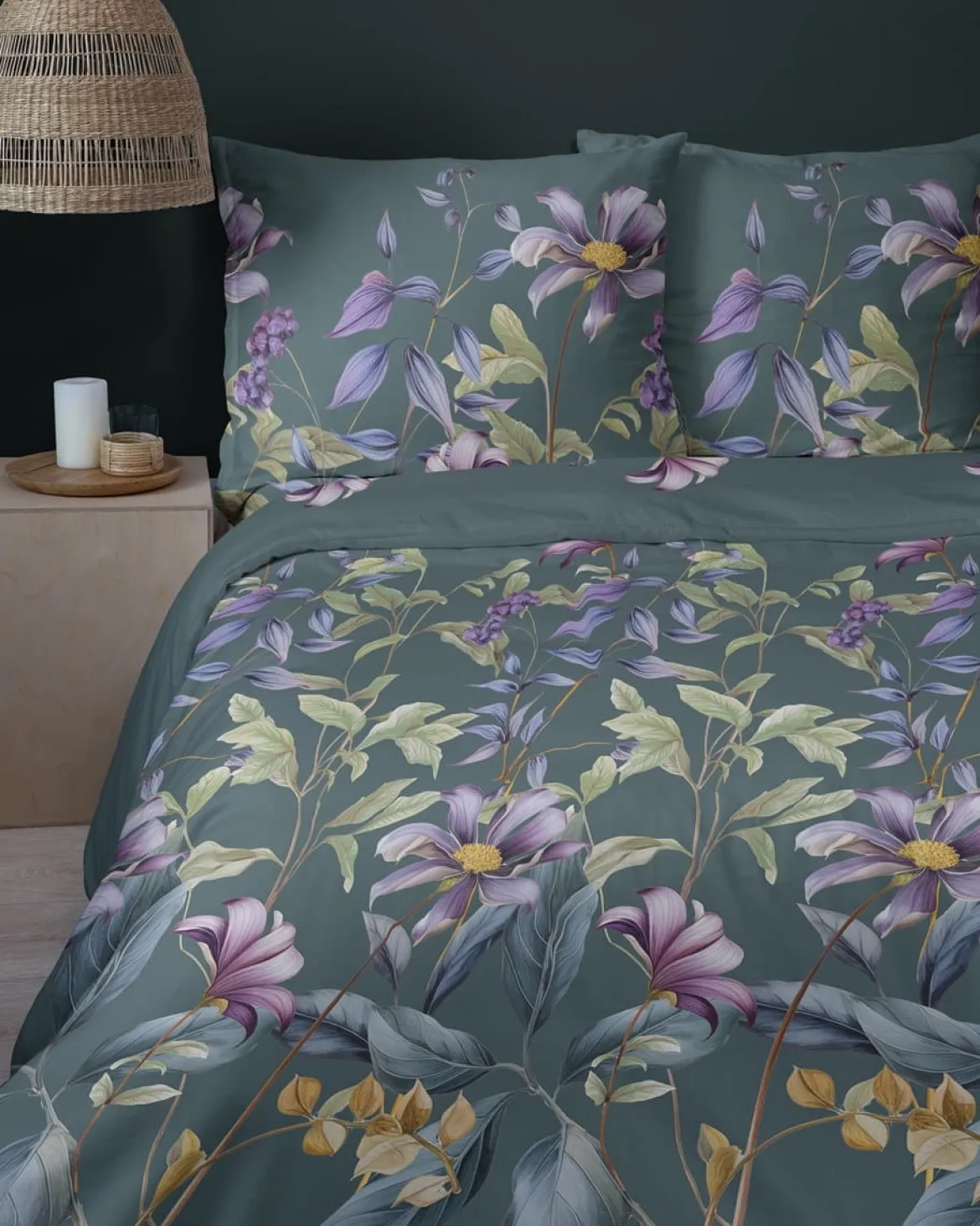 Komplet pościeli z satyny bawełnianej petrol 160x200 w botaniczne kwiaty Home Satin