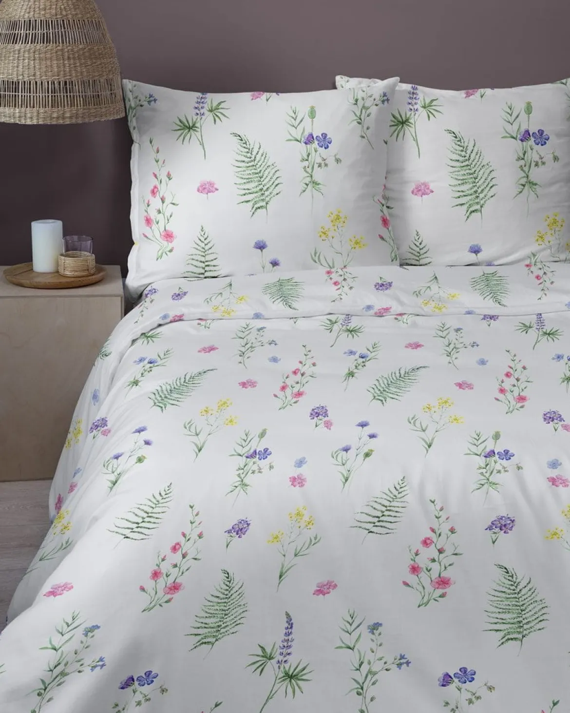 Komplet pościeli z satyny bawełnianej 160x200 drobne kwiaty Home Satin