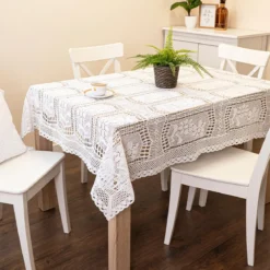 Obrus ażurowy biały Boho 140x240 Iness