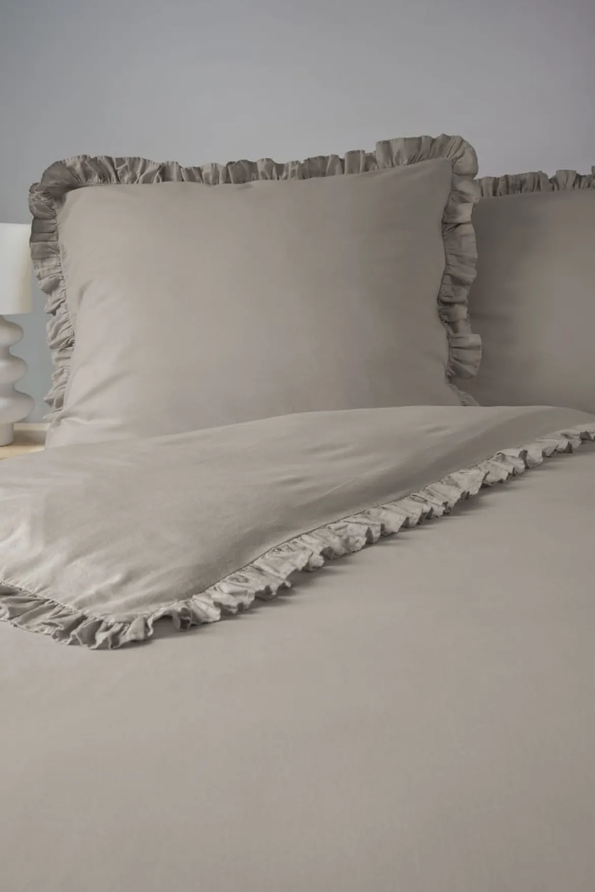 Pościel bawełniana Boho 160x200 Taupe z falbaną