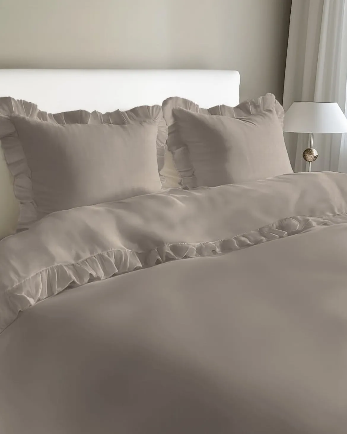 Pościel bawełniana Boho 160x200 Taupe z falbaną