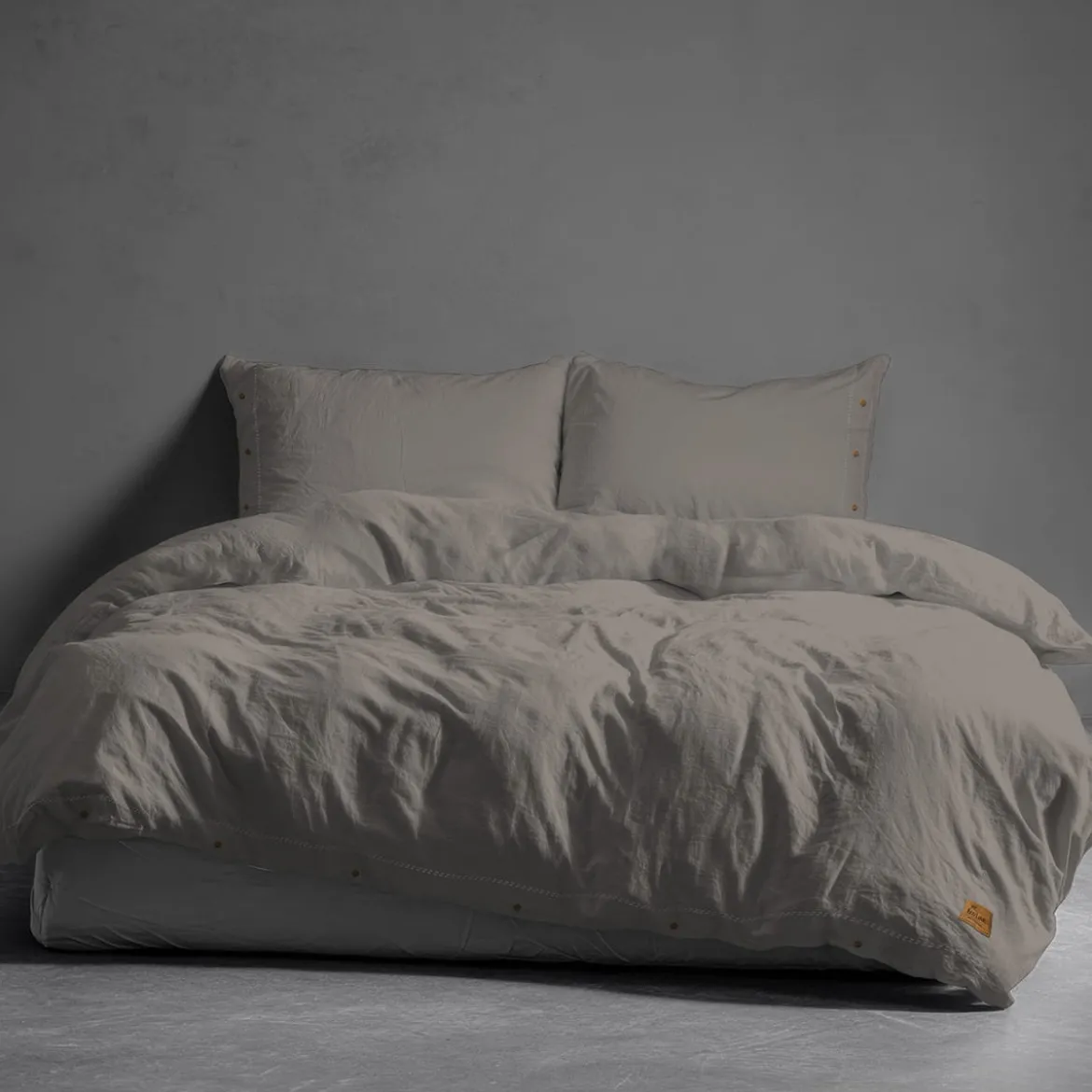 Pościel Pure Eco Line bawełniana 160x200 ciepłoszara z guziczkami