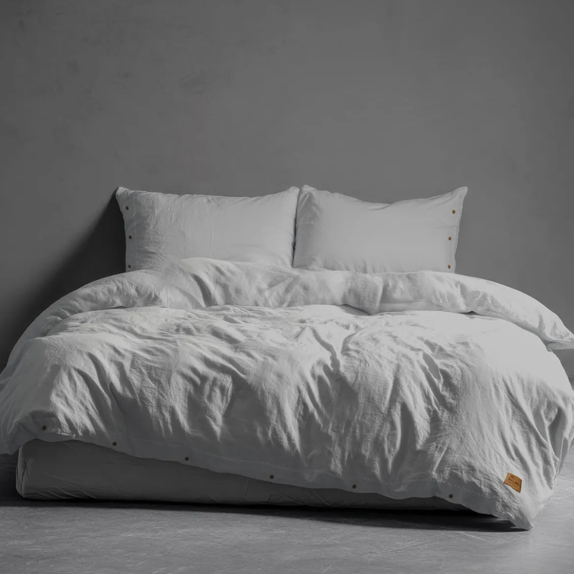 Pościel Pure Eco Line bawełniana 160x200 jasnoszara z guziczkami