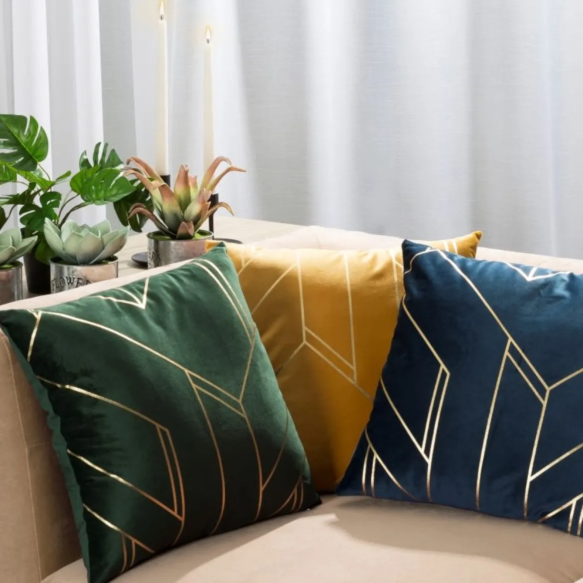 Poszewka dekoracyjna velvet 45x45 ruda Gina